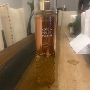 Vanilla mocha Martini bath and body works